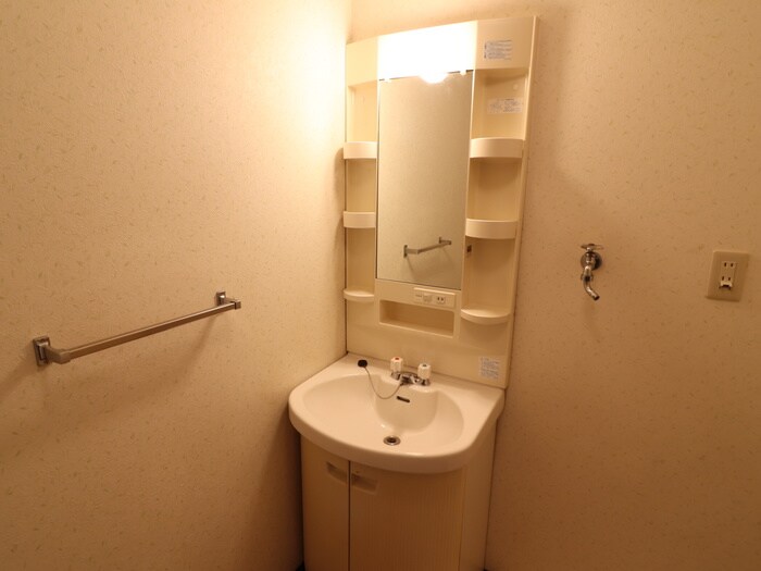 物件内観写真13　(洗面)