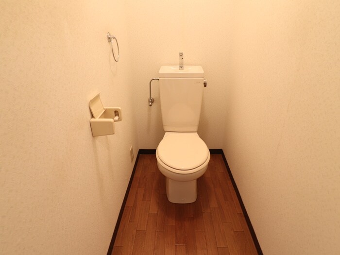 物件内観写真14　(トイレ)