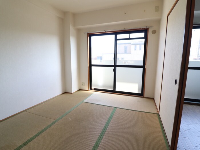 物件内観写真16　(居室)