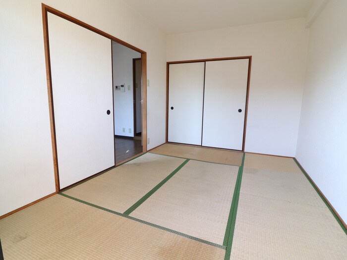 物件内観写真18　(居室)