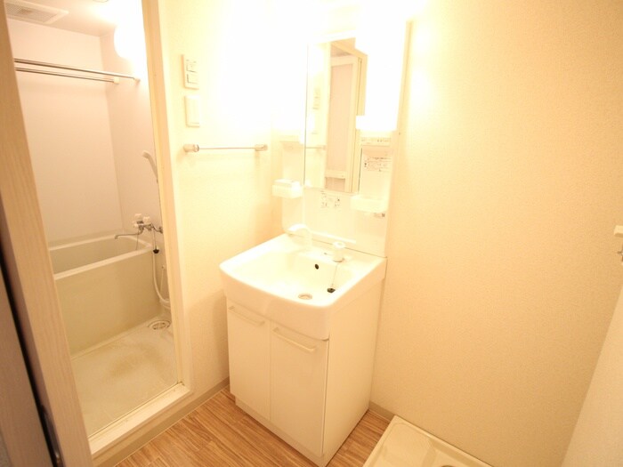 物件内観写真7　(洗面)