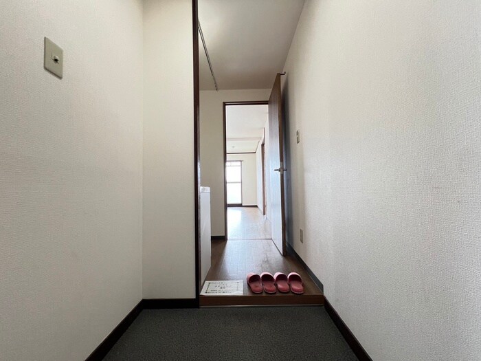 物件内観写真22　(廊下)