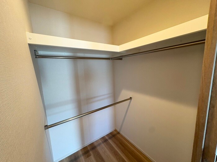 物件内観写真15　(収納)
