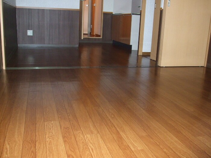 物件内観写真9　(居室)