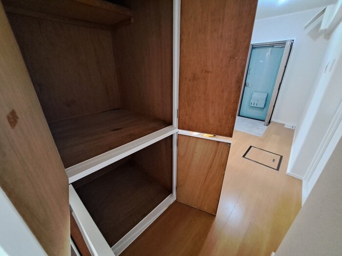 物件内観写真17　(収納)