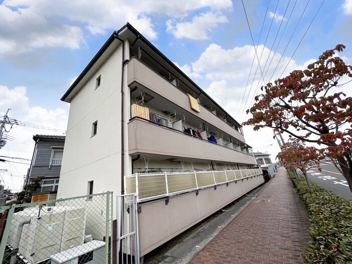 物件外観写真4　(外観写真)