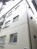 平和マンション