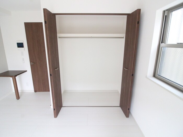 物件内観写真10　(収納)