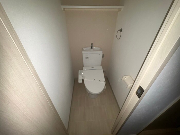 物件内観写真13　(トイレ)