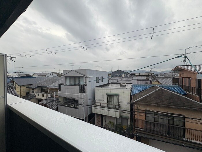 物件内観写真18　(室内からの展望)