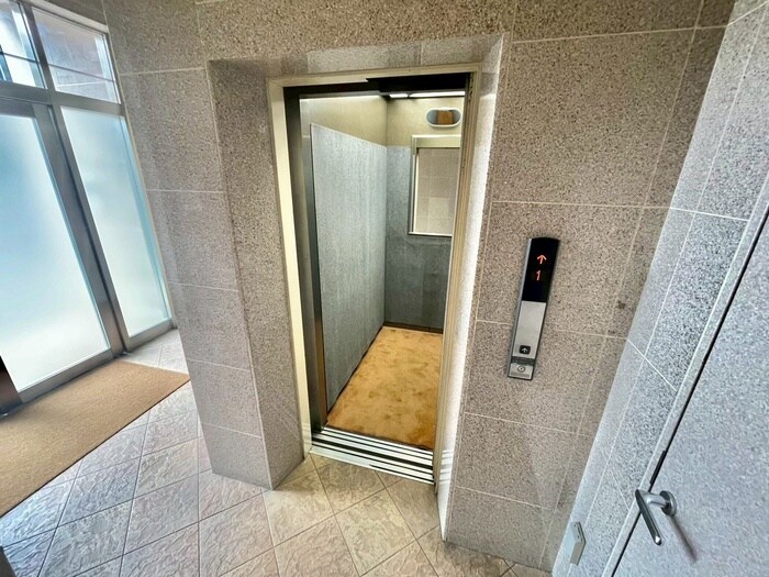 物件外観写真3　(建物設備)