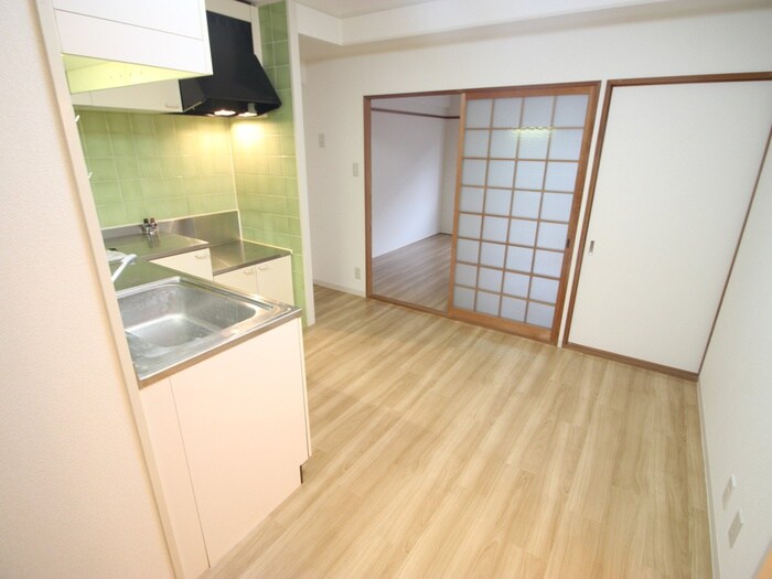 物件内観写真10　(居室)