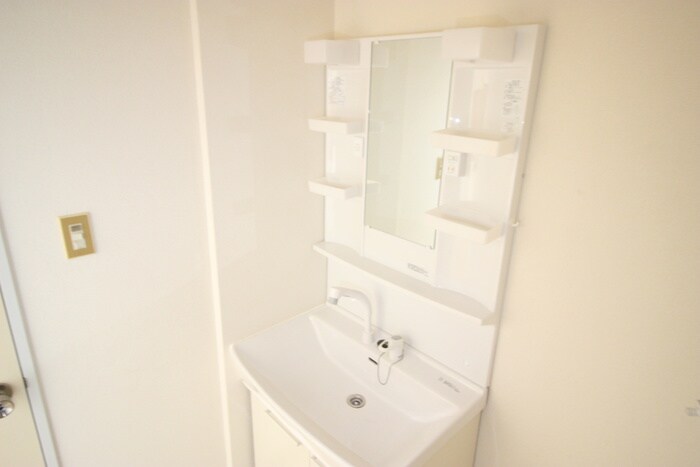 物件内観写真10　(洗面)