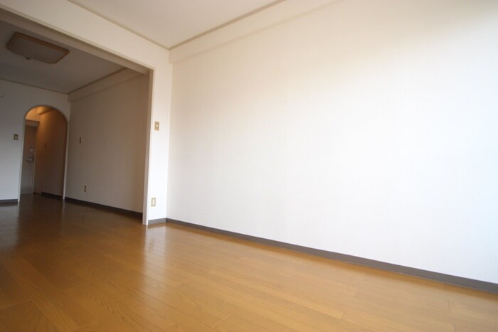 物件内観写真14　(居室)