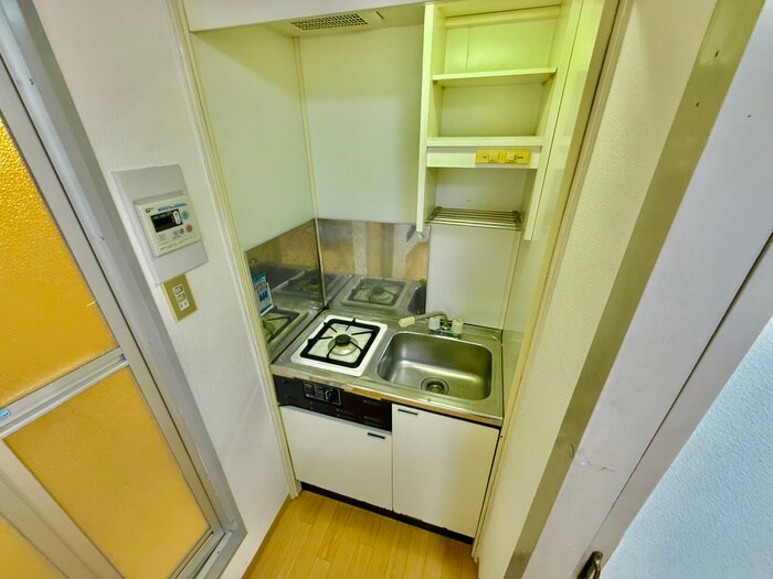 物件内観写真3　(キッチン)