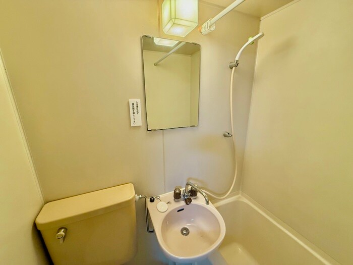 物件内観写真6　(洗面)