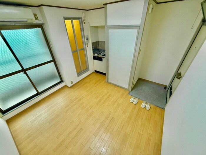 物件内観写真9　(居室)