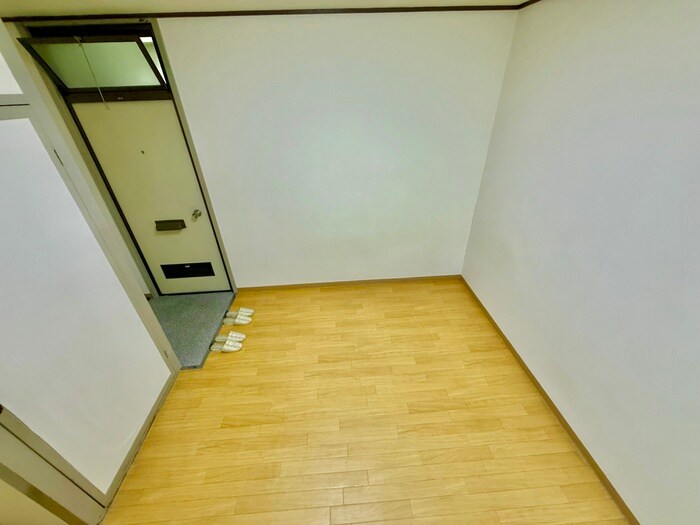 物件内観写真12　(居室)