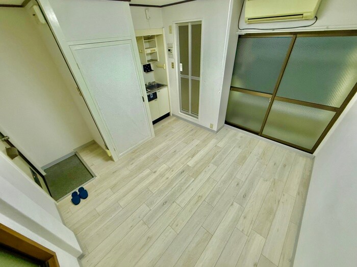 物件内観写真13　(居室)