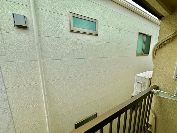 物件内観写真16　(室内からの展望)