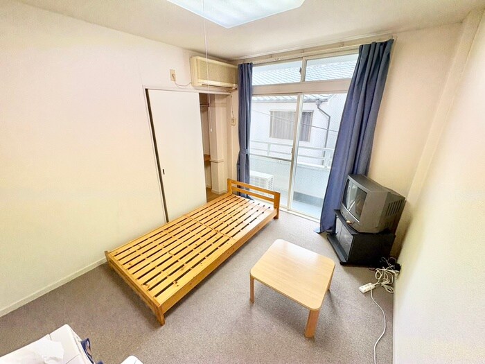 物件内観写真12　(居室)