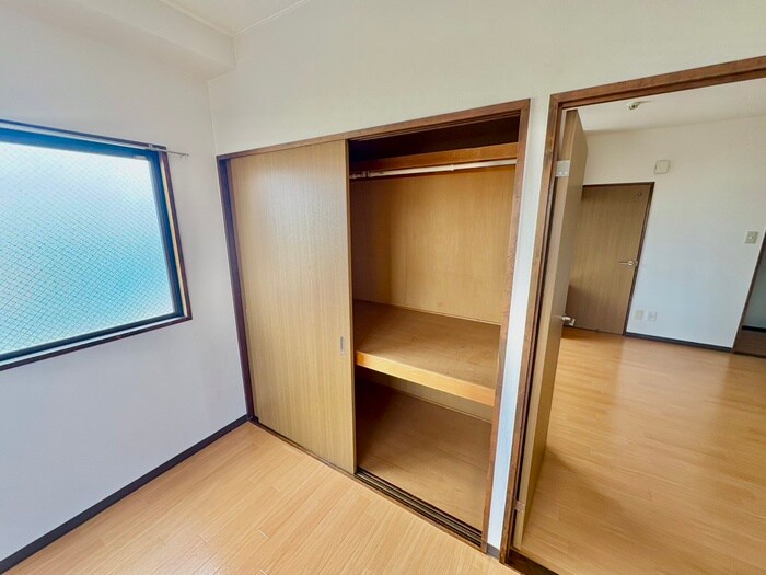 物件内観写真18　(収納)