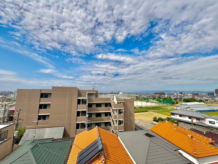 物件内観写真22　(室内からの展望)