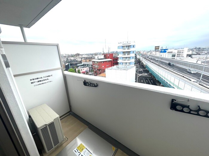 物件内観写真7　(ベランダ・バルコニー)