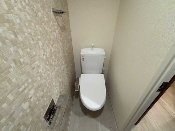 物件内観写真10　(トイレ)