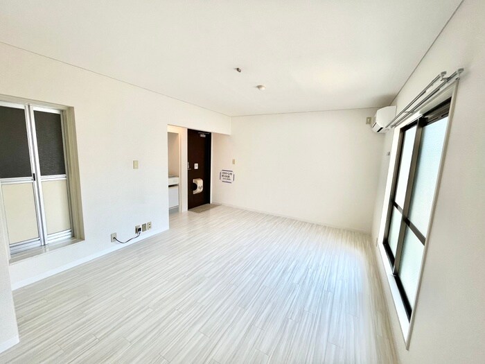 物件内観写真14　(居室)