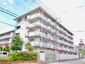 シャトー塚口外観写真