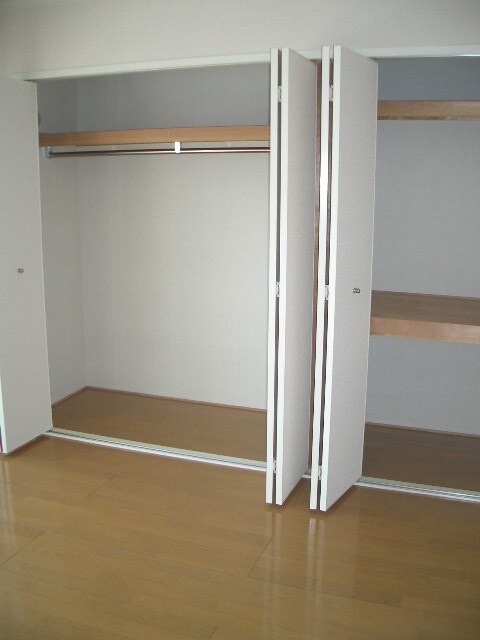 物件内観写真9　(収納)