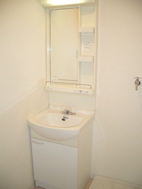 物件内観写真11　(洗面)