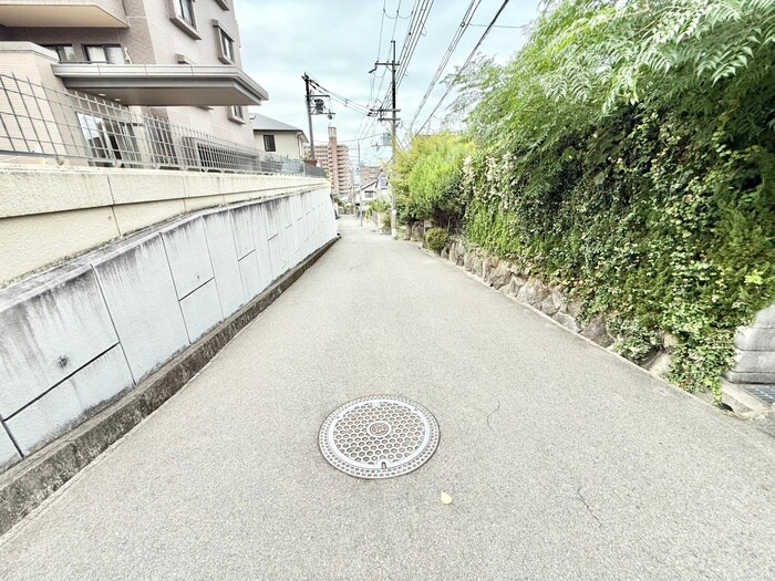 物件外観写真6　(周辺環境)