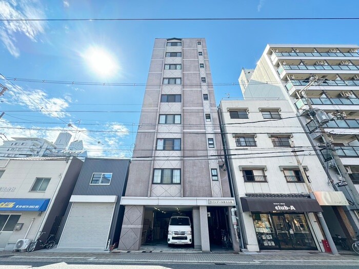 物件外観写真2　(外観写真)