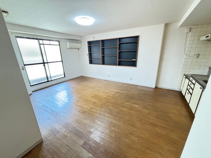 物件内観写真7　(居室)