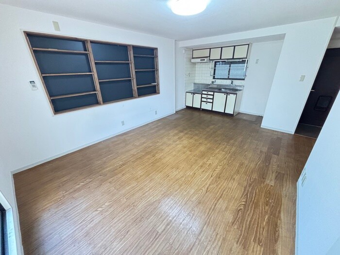 物件内観写真8　(居室)