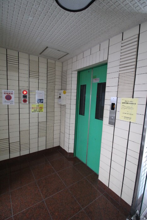 物件外観写真6　(建物設備)