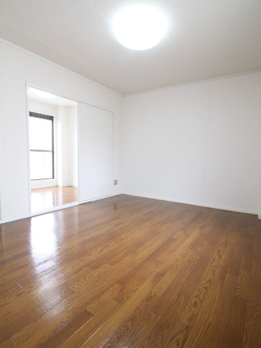 物件内観写真22　(居室)