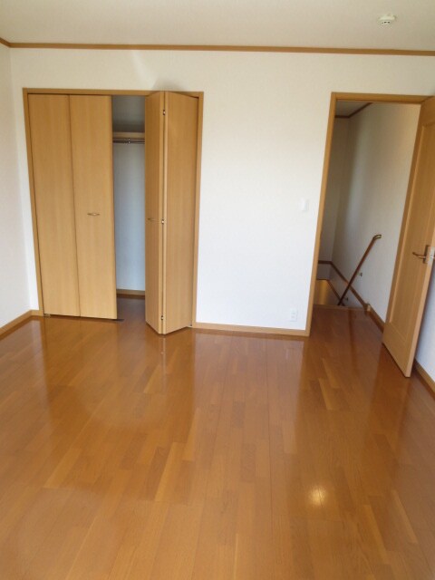 物件内観写真11　(収納)