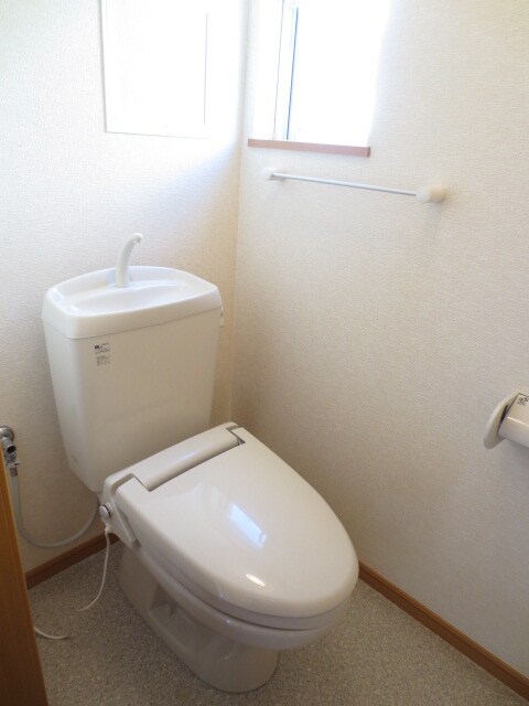 物件内観写真16　(トイレ)