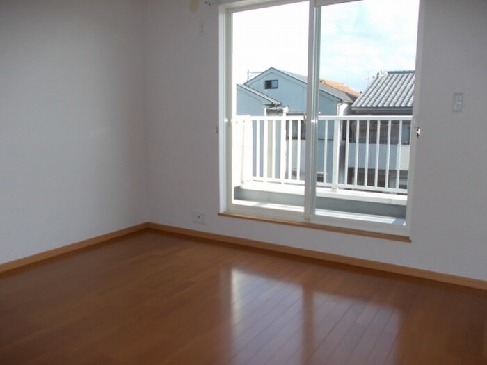 物件内観写真18　(室内からの展望)