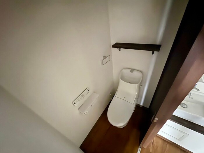 物件内観写真14　(トイレ)
