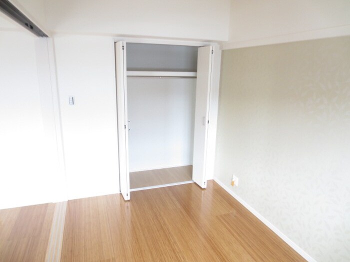 物件内観写真12　(居室)