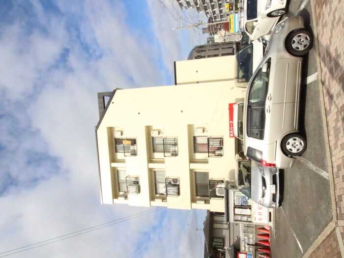 物件外観写真3　(外観写真)