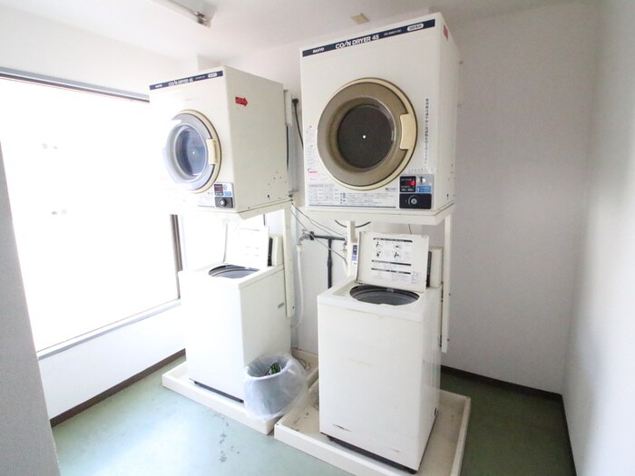 物件外観写真6　(建物設備)