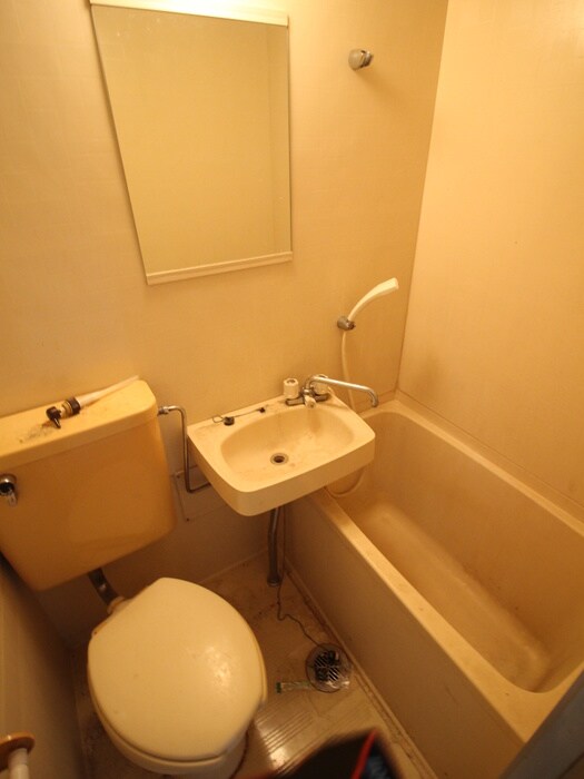 物件内観写真12　(バス／シャワールーム等)