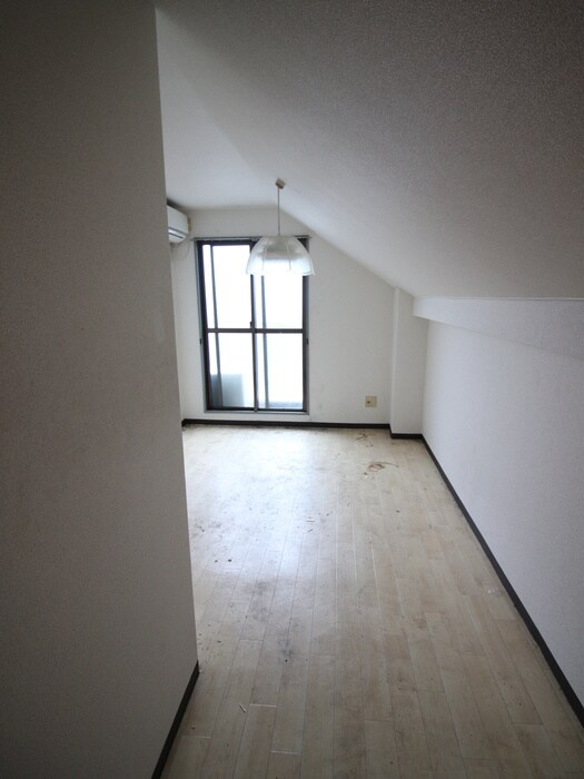 物件内観写真18　(居室)