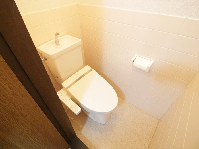 物件内観写真10　(トイレ)