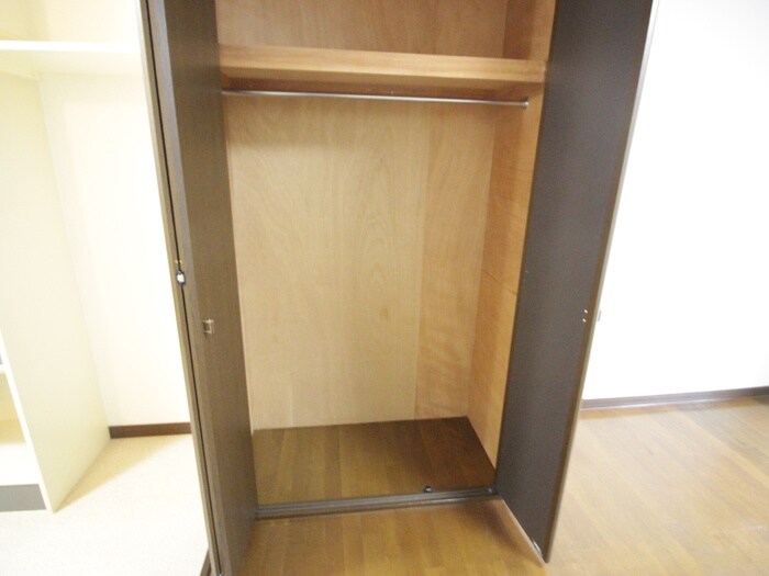 物件内観写真14　(収納)